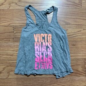 Victoria’s Secret Gray Lightweight Running Gym Workout Yoga Tank Top Small